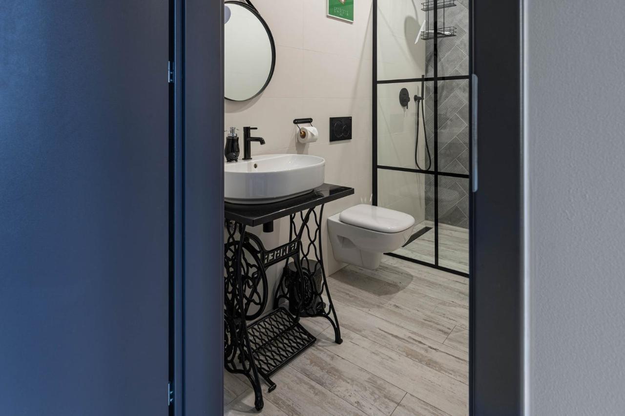 Apartamenty W Kamienicy Серадз Экстерьер фото